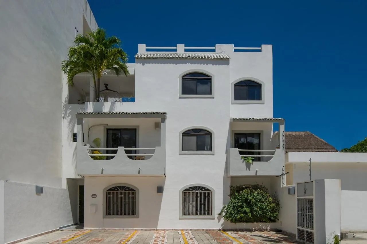 Mi Casa Es Tu Casa Near Beach Apartments Плая-дель-Кармен Мексика