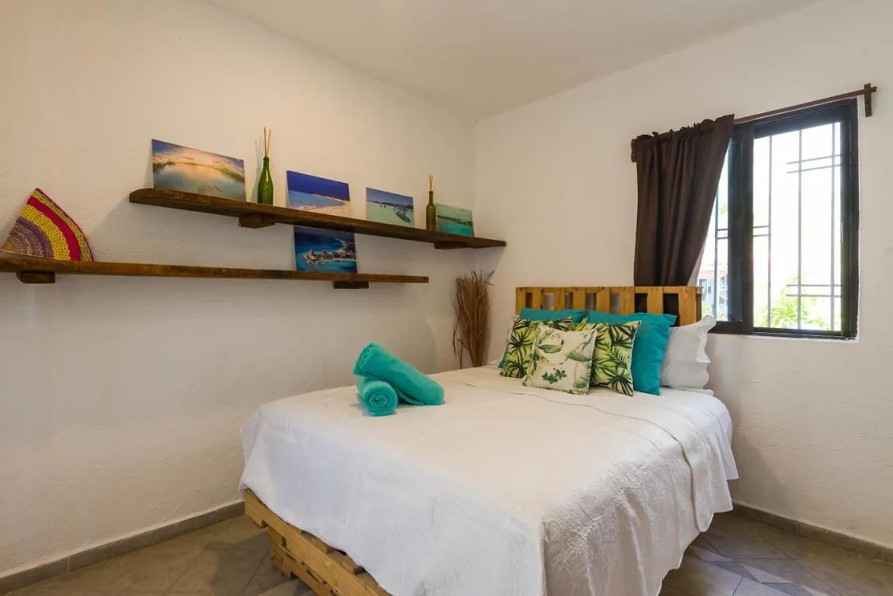 Апарт-отель Mi Casa Es Tu Casa Near Beach Apartments Плая-дель-Кармен Мексика