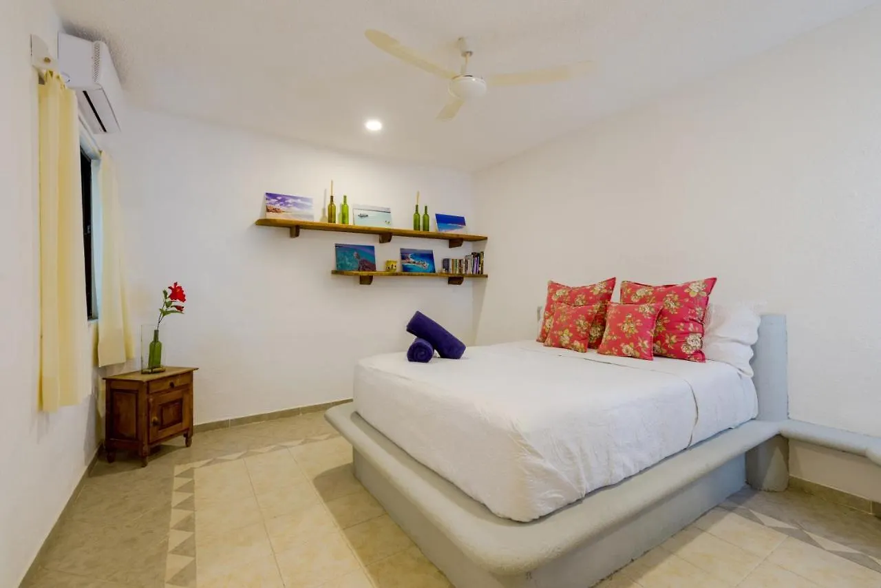 Aparthotel Mi Casa Es Tu Casa Near Beach Apartments Playa del Carmen